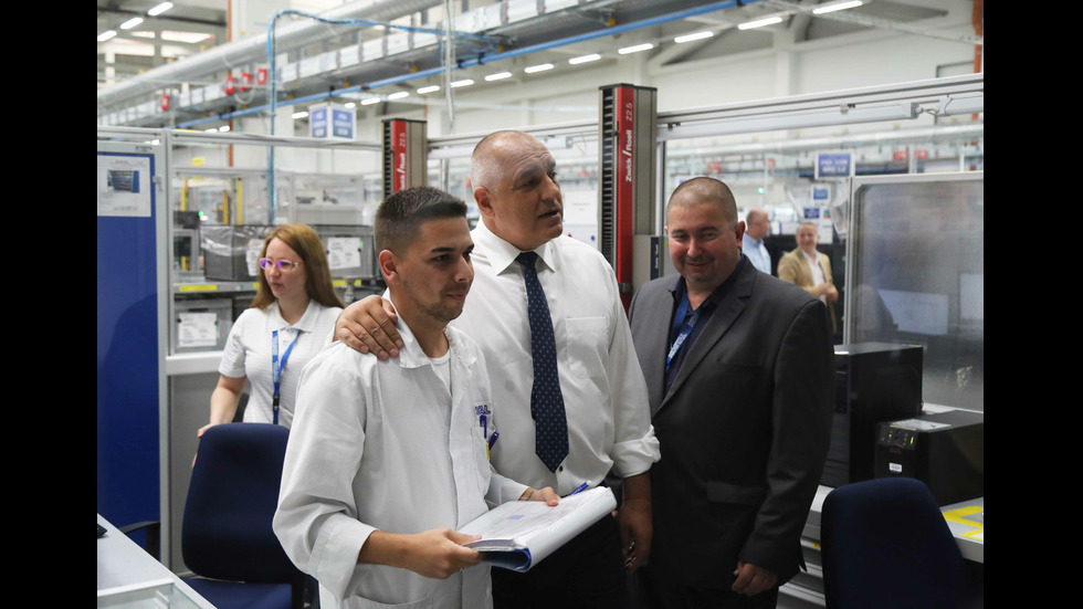 Борисов откри нови производствени площи в Пазарджик