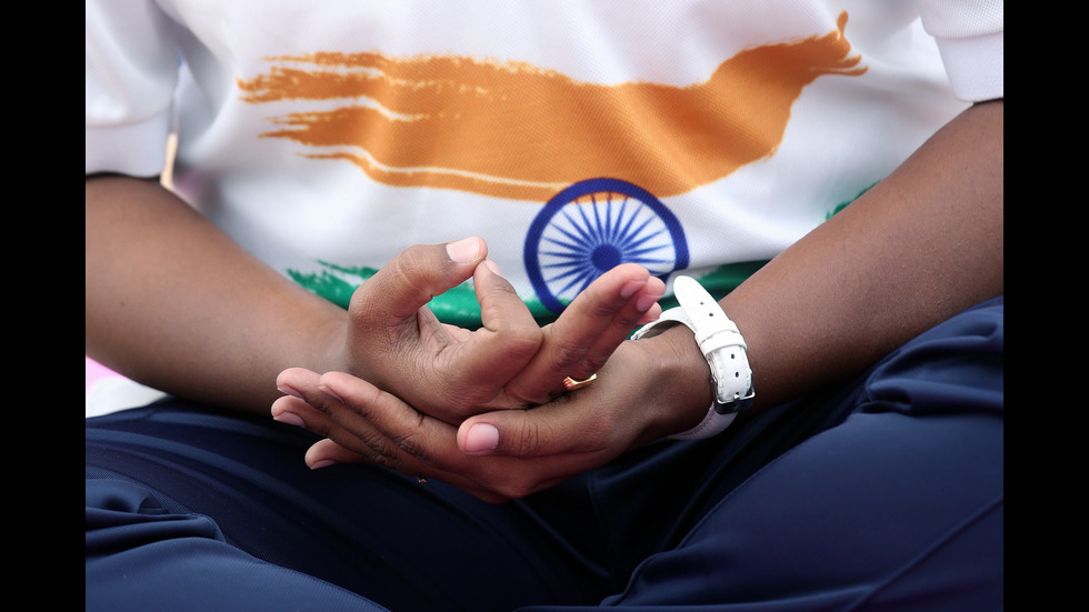 Индийският премиер игра йога с 40 000 души