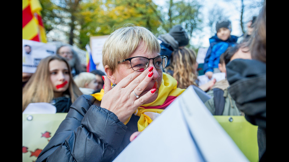 Стотици протестират в Брюксел за каталунската независимост