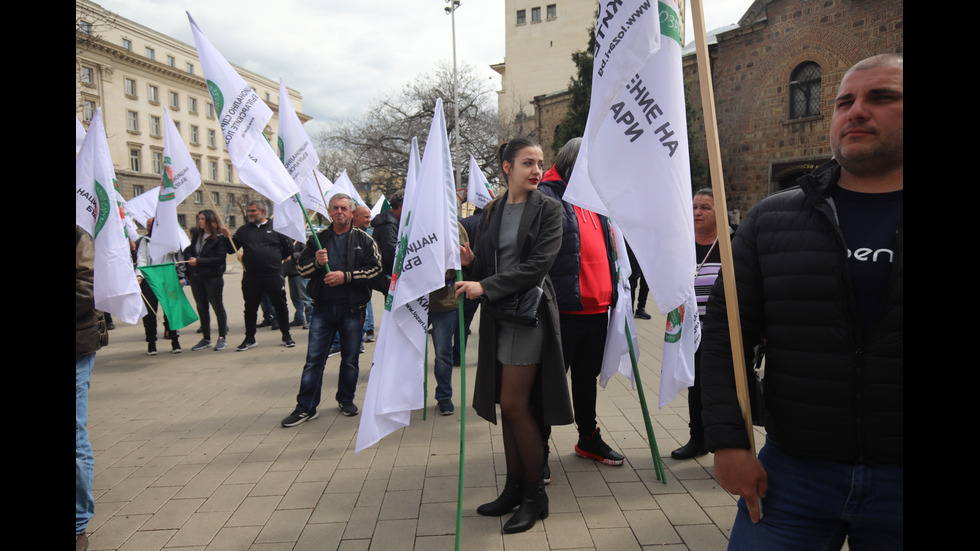 Лозари излязоха на протест