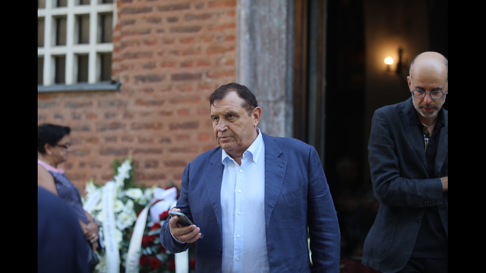 Прощаваме се с Радосвет Радев