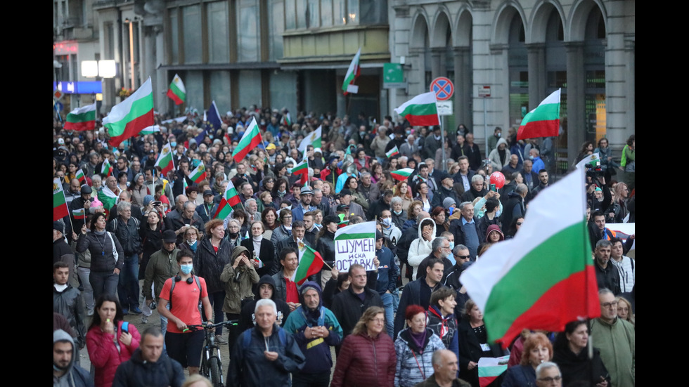 ДЕН 100: Засилено полицейско присъствие в София заради протеста