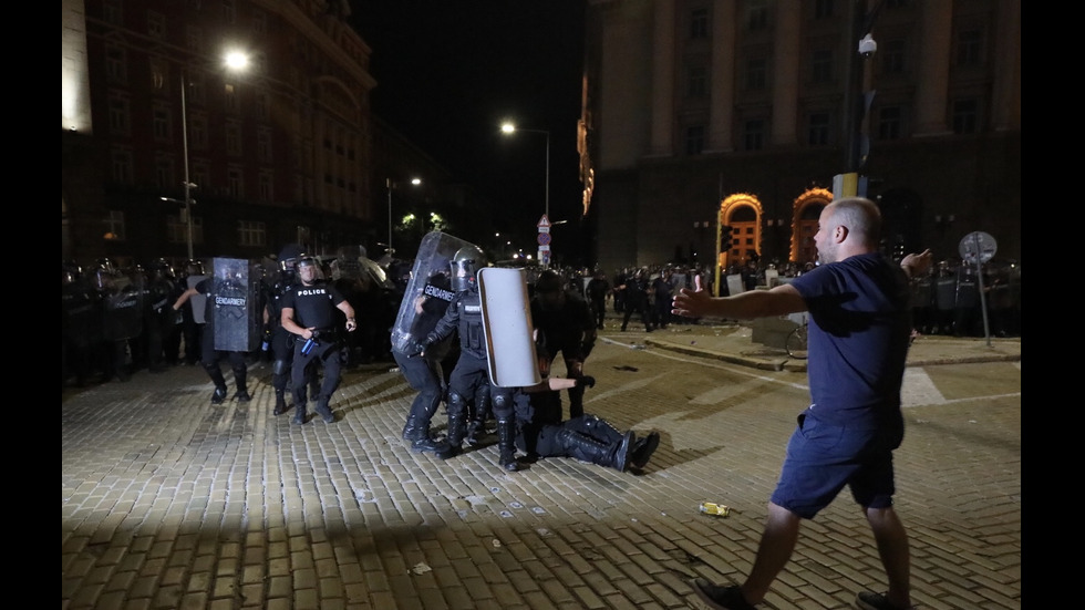 Нова вечер на протести в София