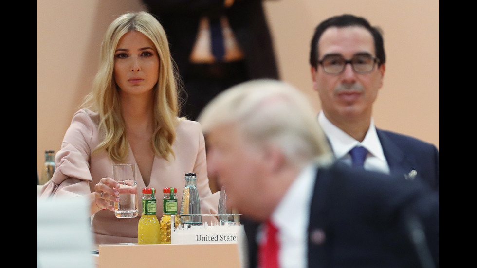 Иванка Тръмп замести баща си на срещата на Г-20