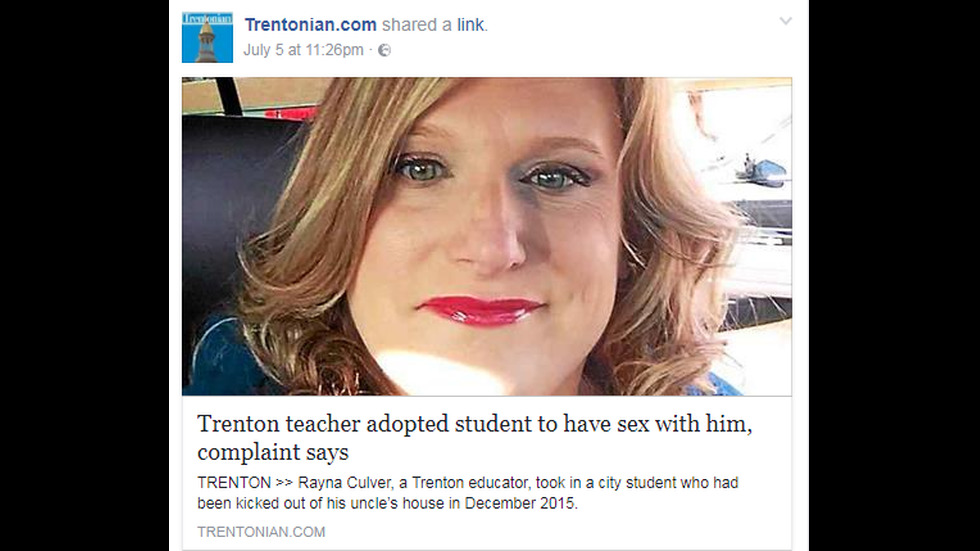 Учителка осинови ученик, за да може да прави секс с него