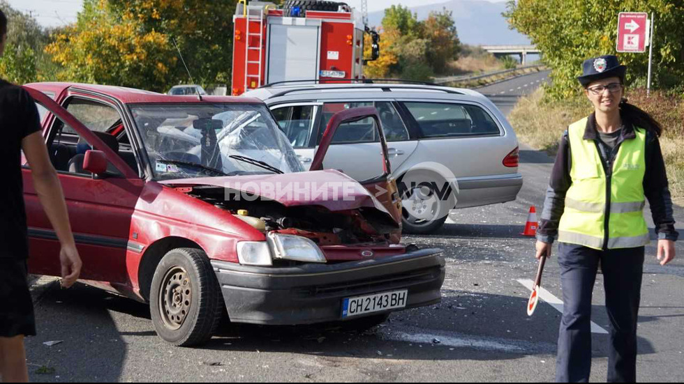 Мъж е с опасност за живота след жестока катастрофа в Казанлък