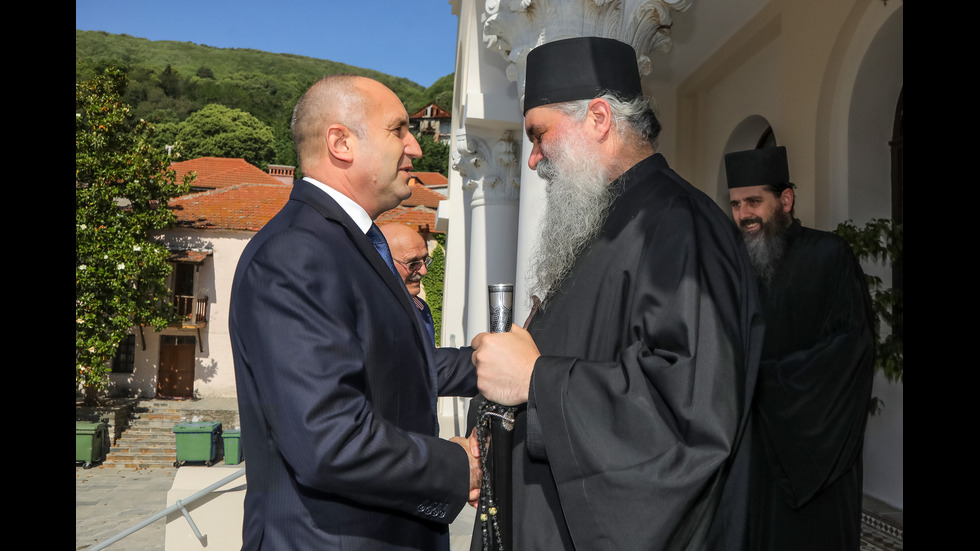 Радев: Зографският манастир продължава да бъде пазител на Православието