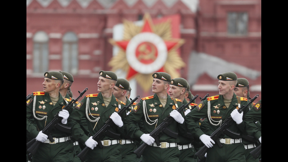 Военен парад в Москва за Деня на победата