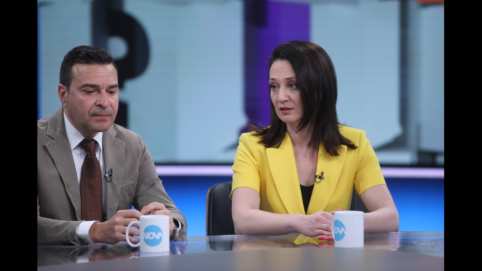 ЗАД КАДЪР: Изборният ден по NOVA В СНИМКИ