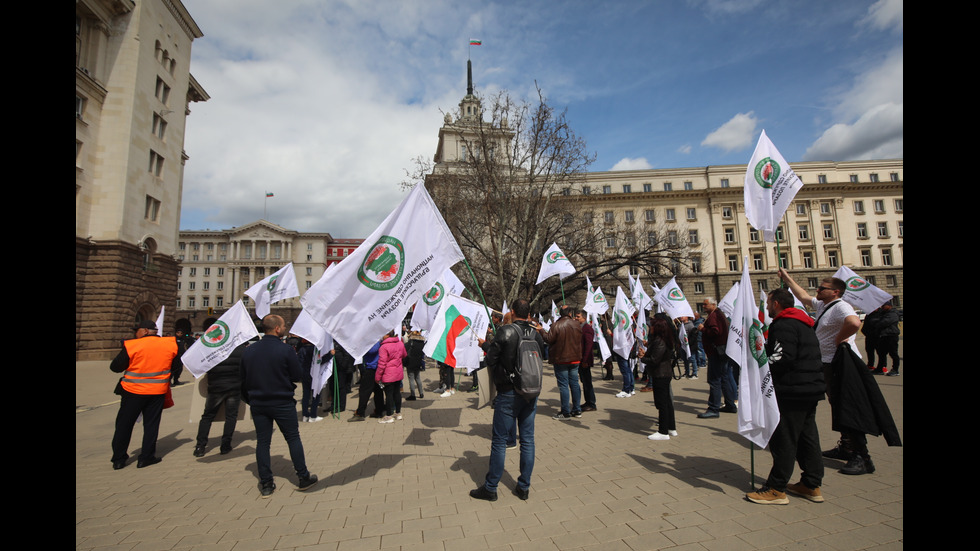 Лозари излязоха на протест