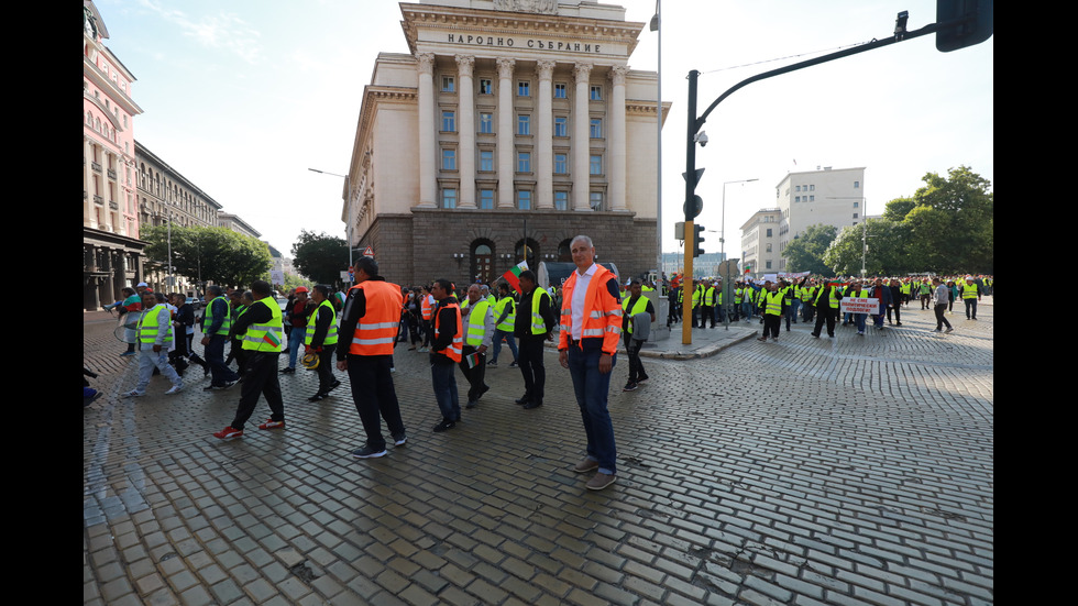 Браншовата камара „Пътища” излиза на протест