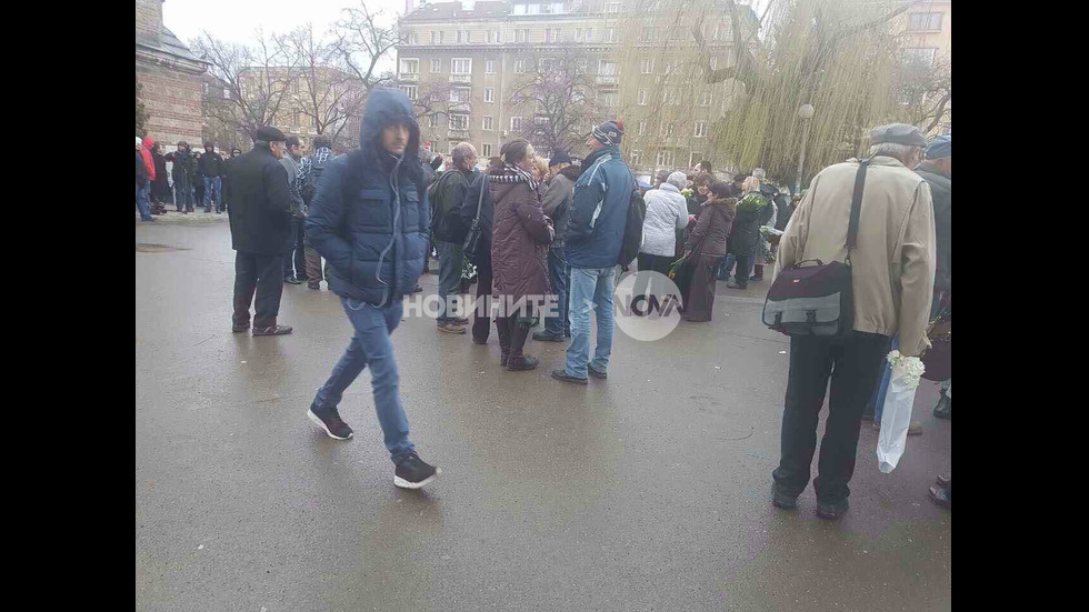 Близки и приятели се сбогуваха с писателя Георги Данаилов