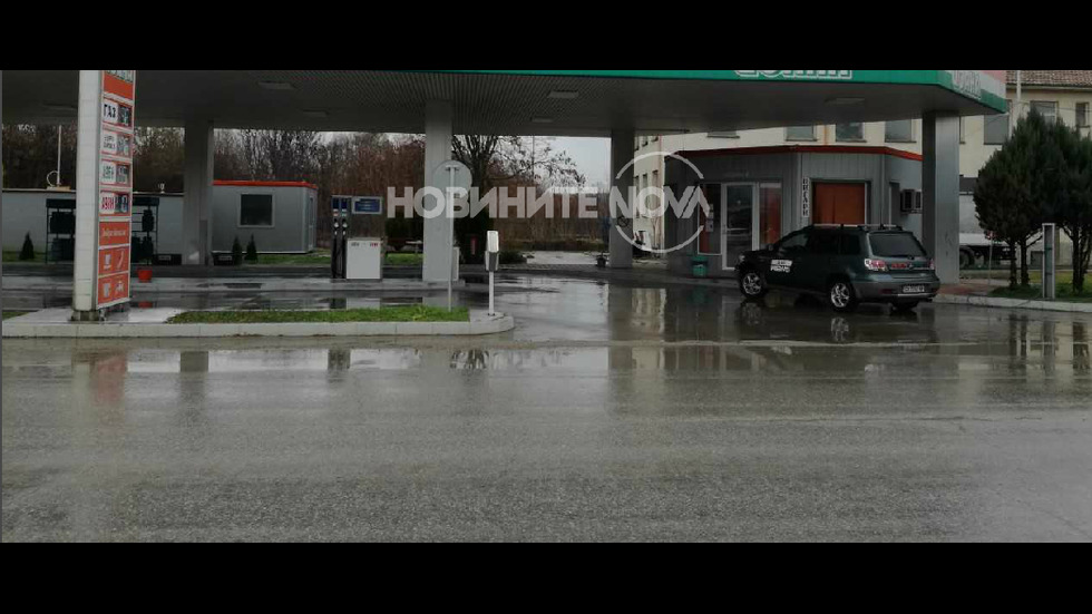 Маскирани ограбиха бензиностанция в Долна Оряховица