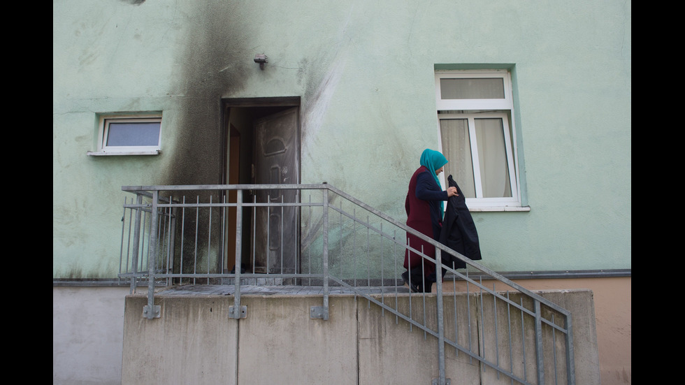 Взрив пред джамия в германски град