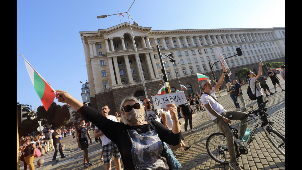 Пореден ден на антиправителствен протест