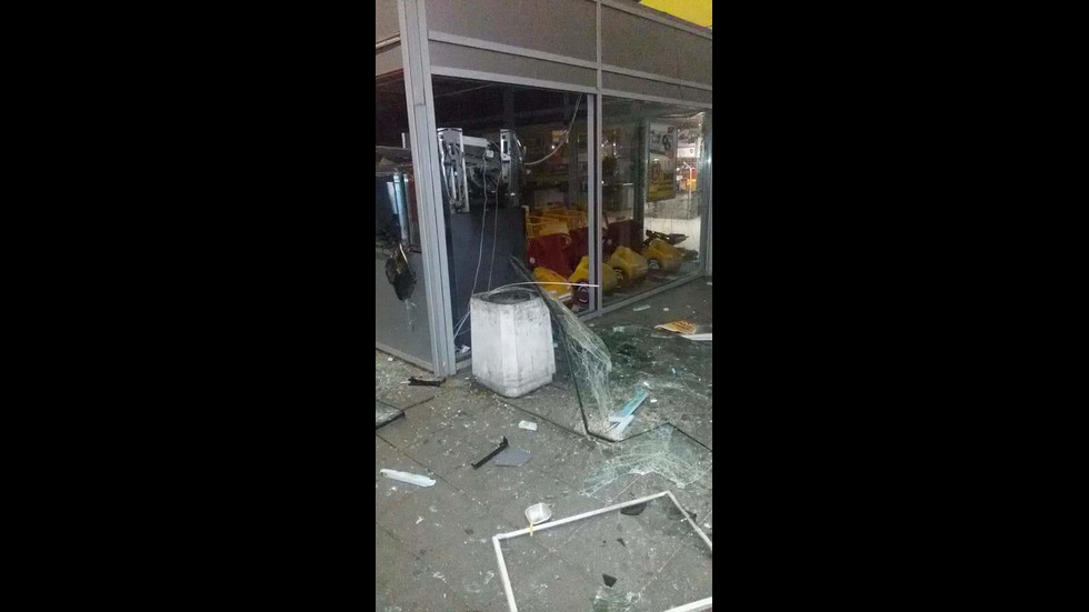 Взривиха банкомат в столицата