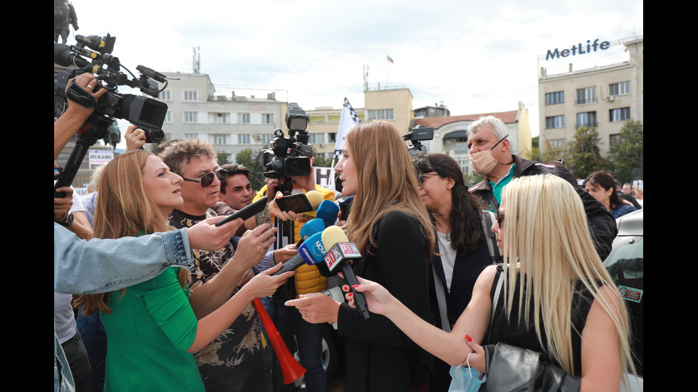 Протестиращи блокираха бул. "Цар Освободител"