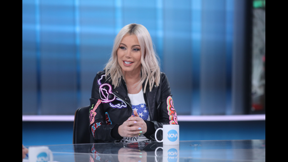 ЗАД КАДЪР: Изборният ден по NOVA В СНИМКИ