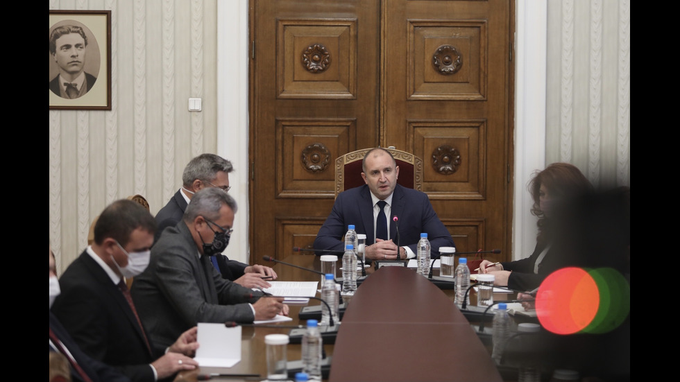 Започнаха консултациите при президента за нов кабинет