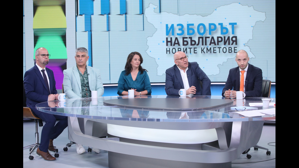 Изборното студио на NOVA - в и зад кадър