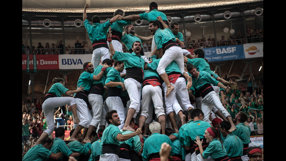 Кули от хора в Испания