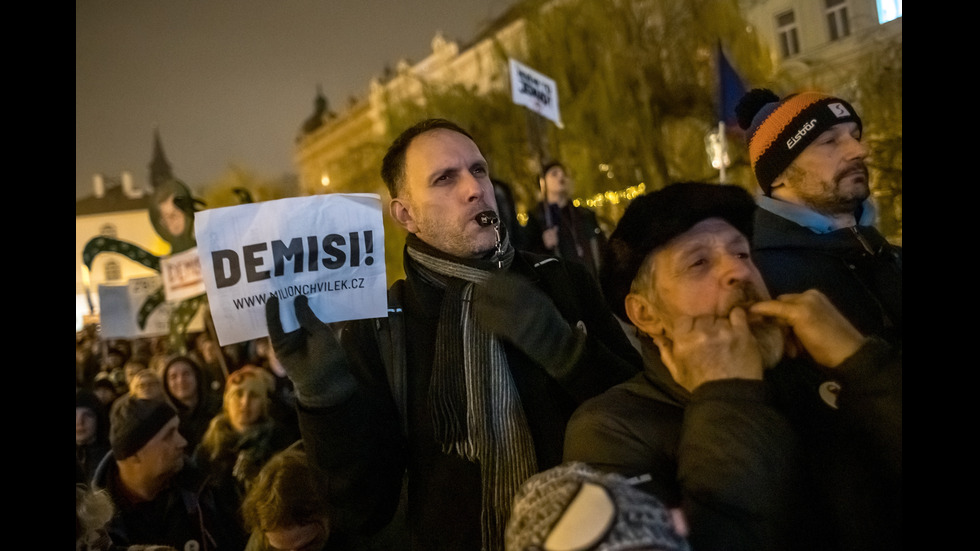 Пореден масов протест срещу Андрей Бабиш в Чехия