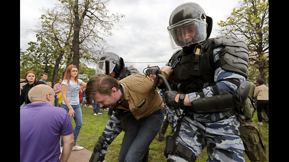 Антиправителствени протести и арестувани в Русия