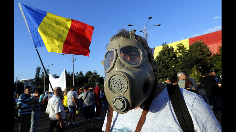Десетки хиляди се събраха на втората антиправителствена демонстрация в Букурещ