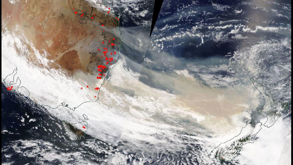 НАСА засне пожарите в Австралия от Космоса