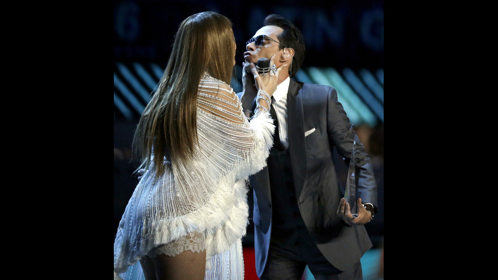 Марк Антъни и Дженифър Лопес на церемонията за наградите "Грами" за латино музика