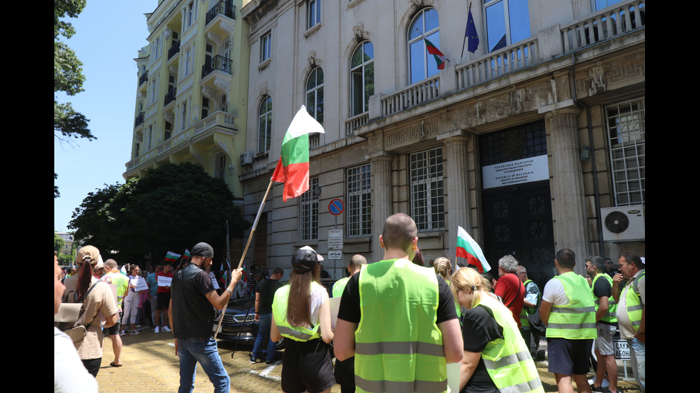 Превозвачите отново на протест, поискаха оставката на транспортния министър