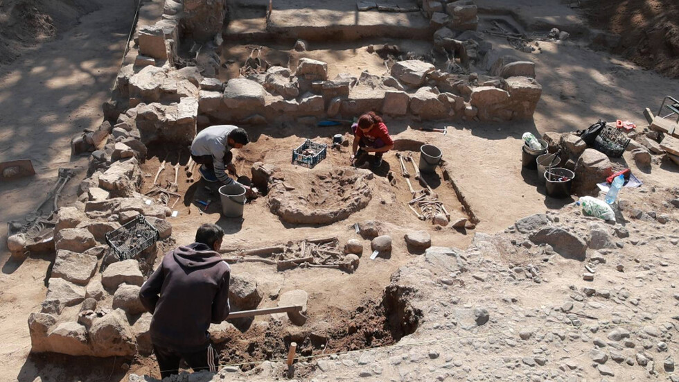 Откриха древен манастир в Созопол при разкопки за нова автогара