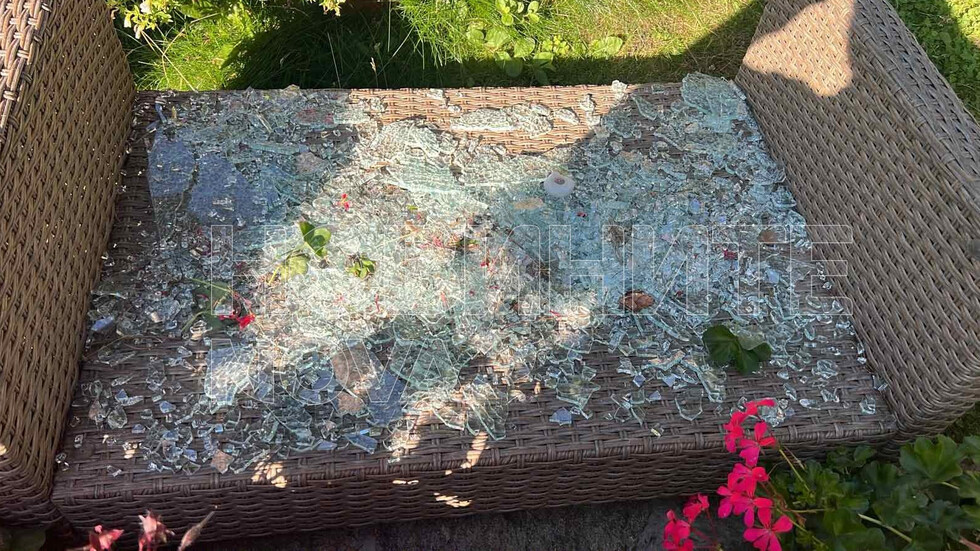 Италиански туристи изпочупиха хотел в Банско