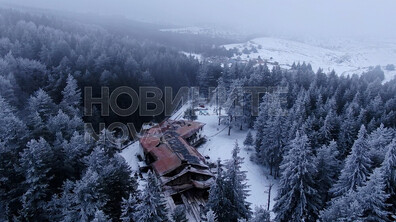 Как изглежда хижа „Петрохан” след пожара