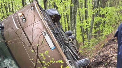 Автобус потегли сам на заден ход до ГКПП „Малко Търново“, има двама загинали и 16 ранени