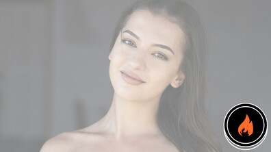 Симона Ръждавичка