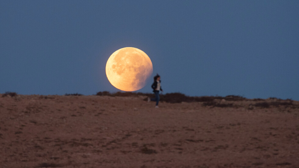 Лунното затъмнение - кадър от Испания