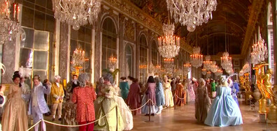 Бал в двореца във Версай и рекордно музикално изпълнение в Санкт Петербург