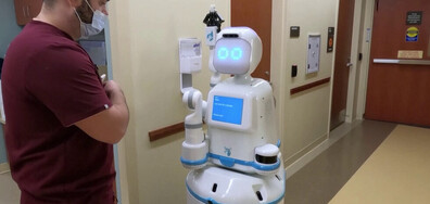 Роботи заместват медицински персонал