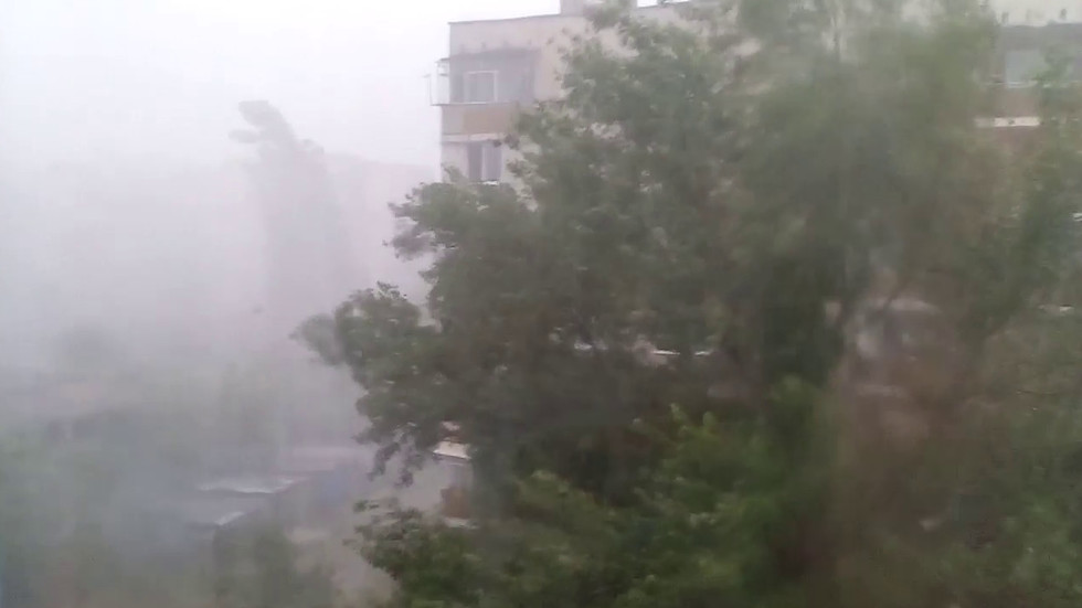 Пороен дъжд във Видин