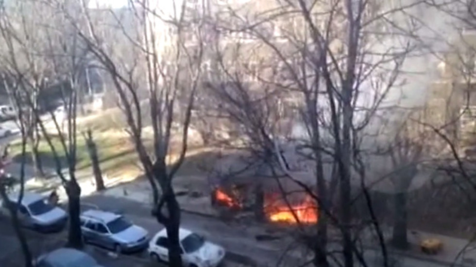 Пожар в столичен квартал ж.к. "Лагера"