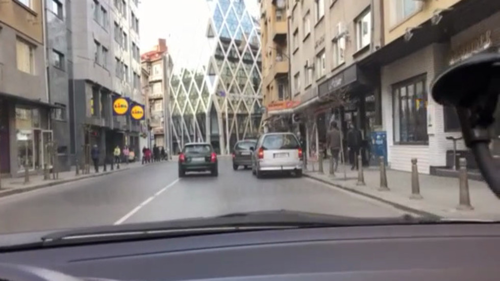 Забранено ли е паркирането на бул. "Г. С. Раковски"?