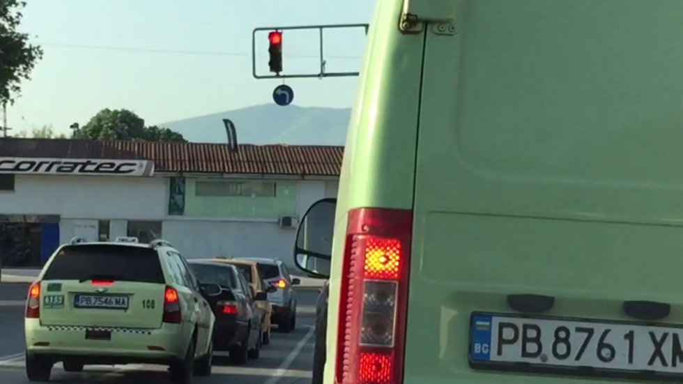 Ежедневно нарушение на светофар в Пловдив