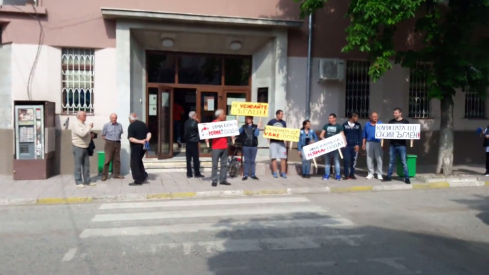 Нови протести срещу кариера в Ъглен