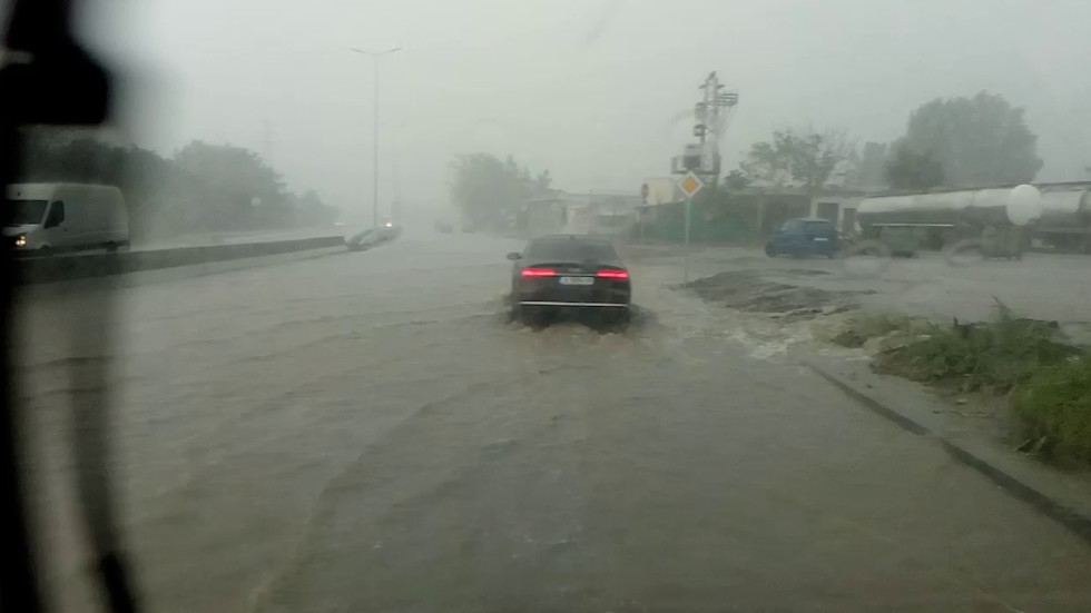 Наводнение в Бургас