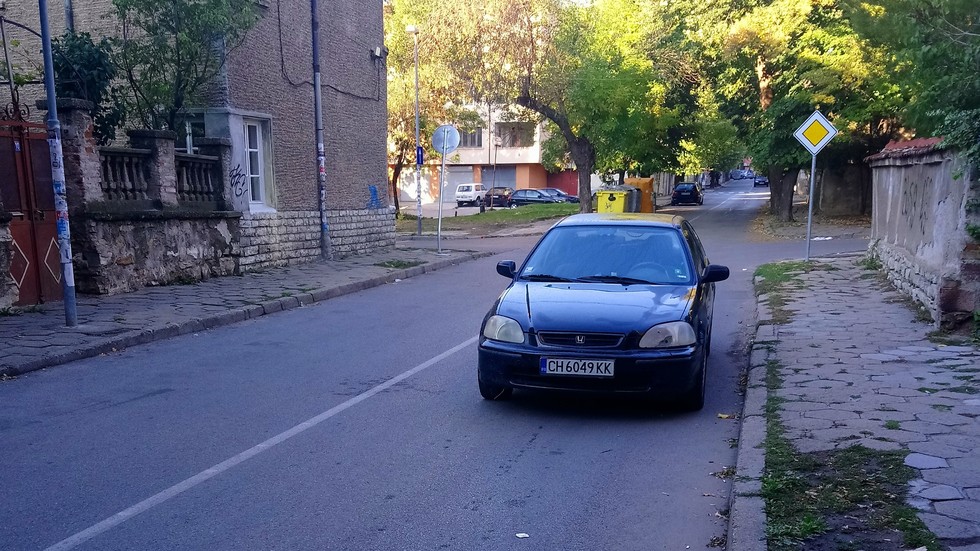 Синя зона и паркиране в Сливен