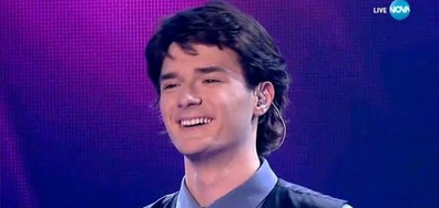 Теодор Стоянов - Сбогом моя любов - X Factor Live
